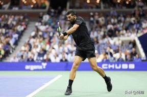 jiuyou sports-德约科维奇遭遇七持续失利，篮网教练压力巨大！赢得满堂喝彩-jiuyou sports